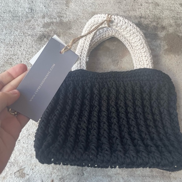 NWT ExpressionsNYC|| Vegan Luxury Vegan Handbag, Crochet Bag, VIRAL - Picture 4 of 8
